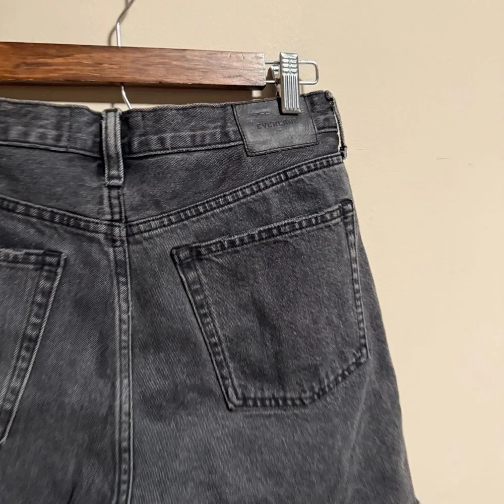 Everlane Denim Shorts in Washed Black High Rise Long Inseam Raw Hem- Size 28